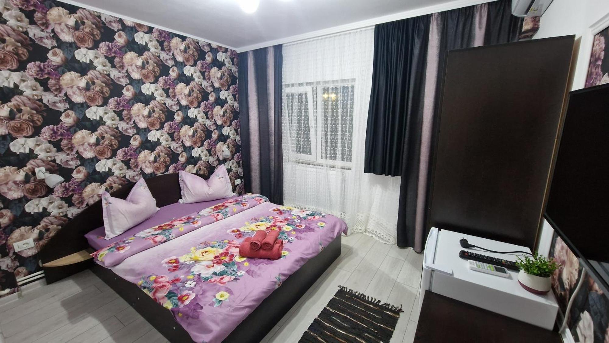 Casa Sebastian Hotel Костинещи Екстериор снимка