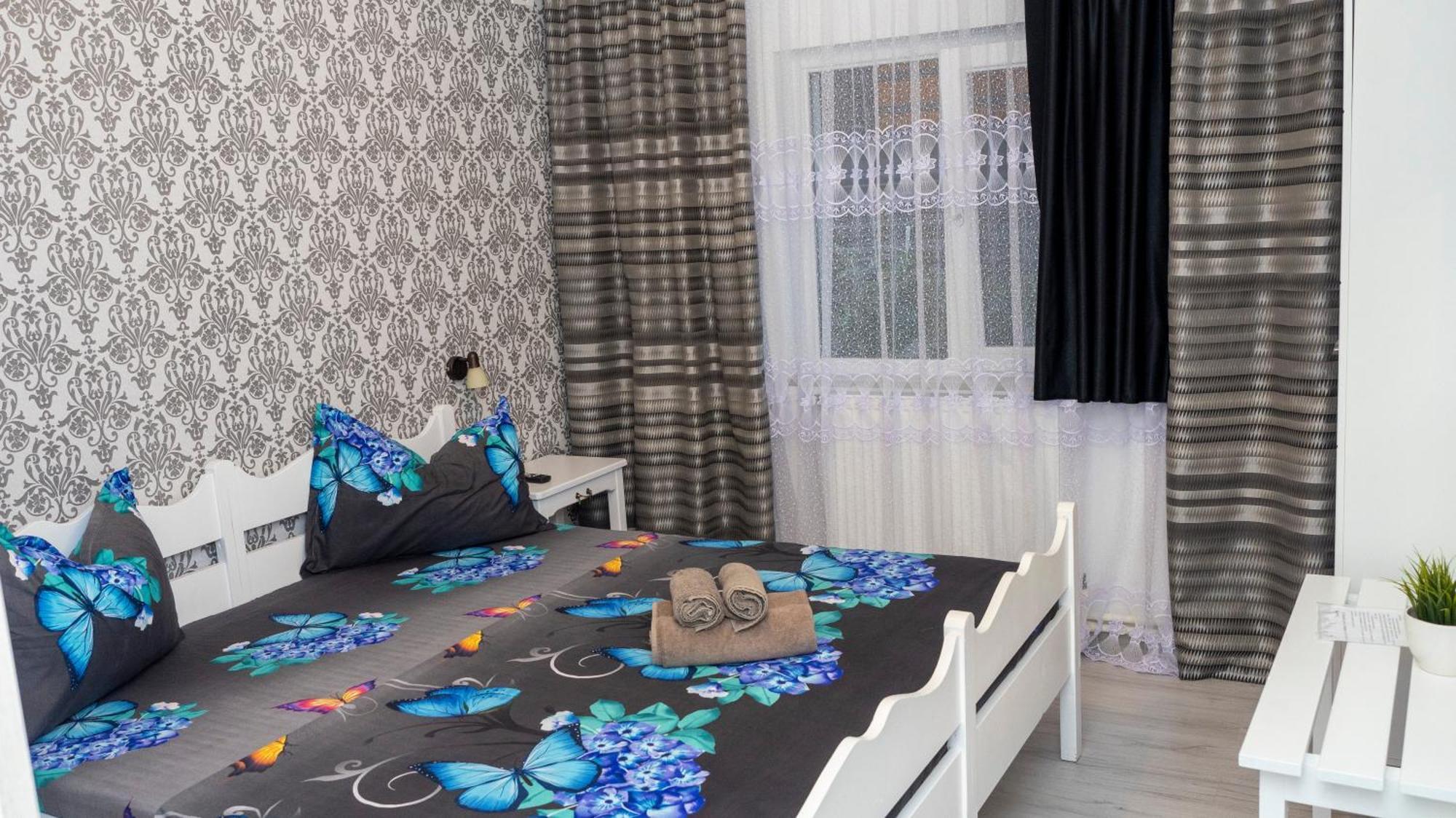 Casa Sebastian Hotel Костинещи Стая снимка