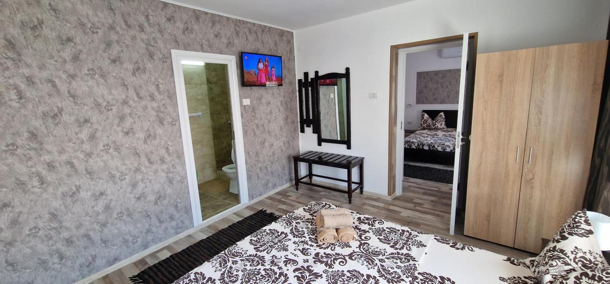 Casa Sebastian Hotel Костинещи Стая снимка