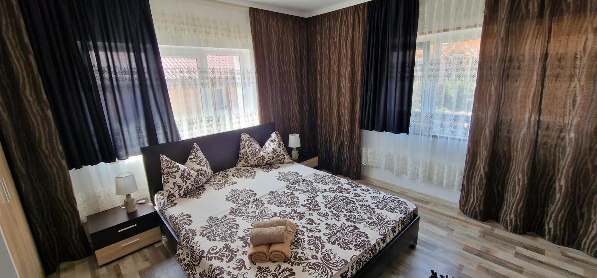 Casa Sebastian Hotel Костинещи Стая снимка
