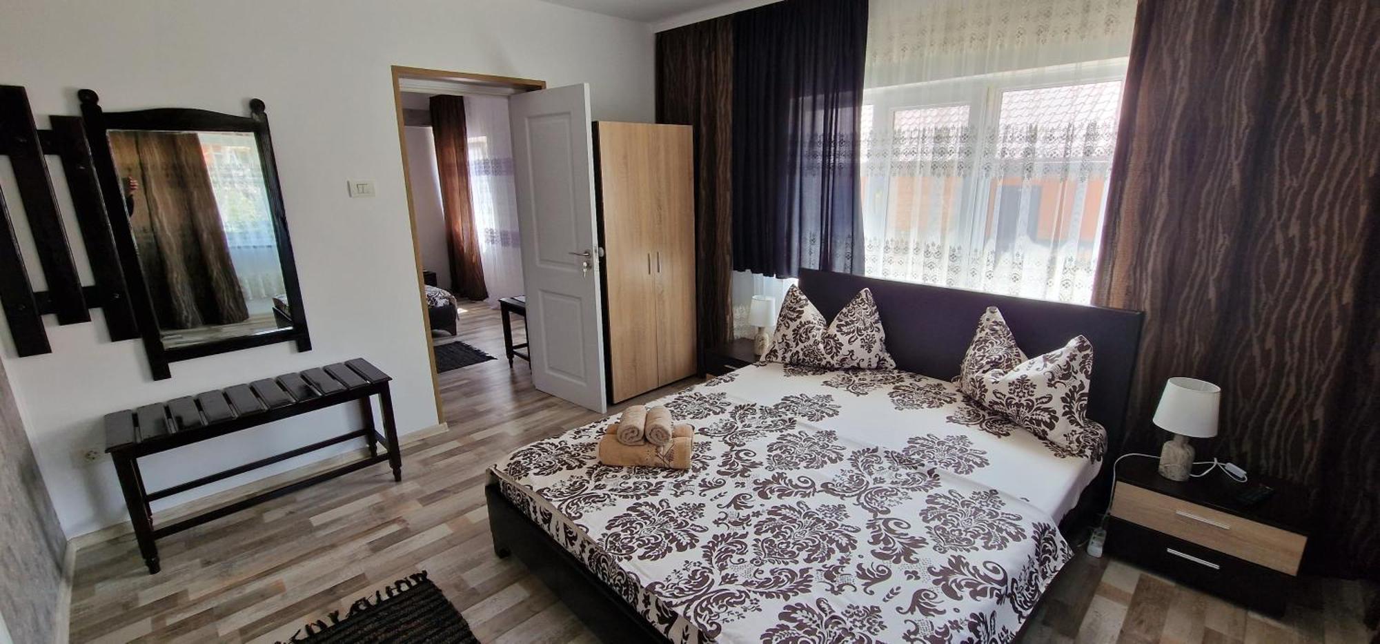 Casa Sebastian Hotel Костинещи Стая снимка
