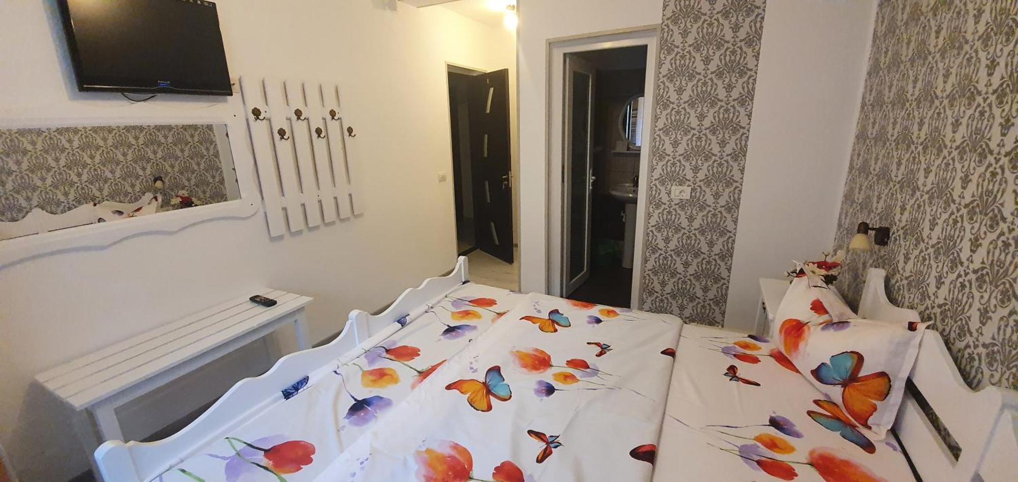 Casa Sebastian Hotel Костинещи Стая снимка